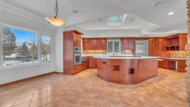 58 Oakridge COURT, Fond Du Lac, WI 54937