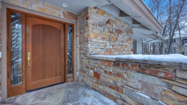 58 Oakridge COURT, Fond Du Lac, WI 54937