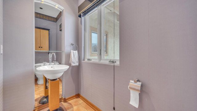 58 Oakridge COURT, Fond Du Lac, WI 54937