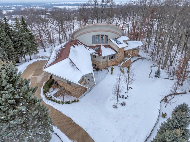 58 Oakridge COURT, Fond Du Lac, WI 54937