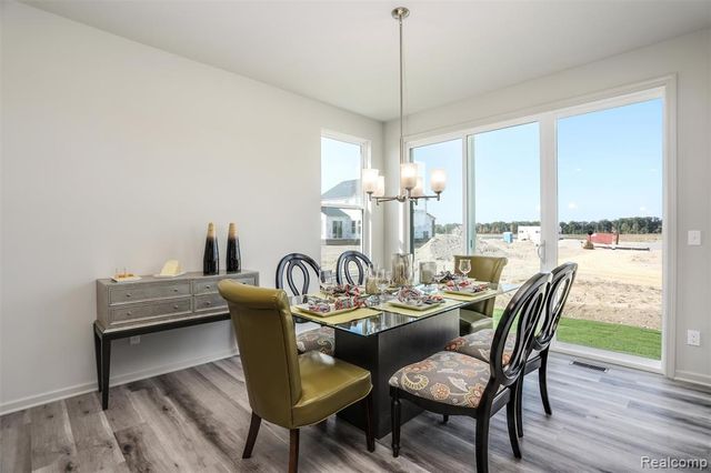 2352 Provencal Drive, Commerce Twp, MI 48382