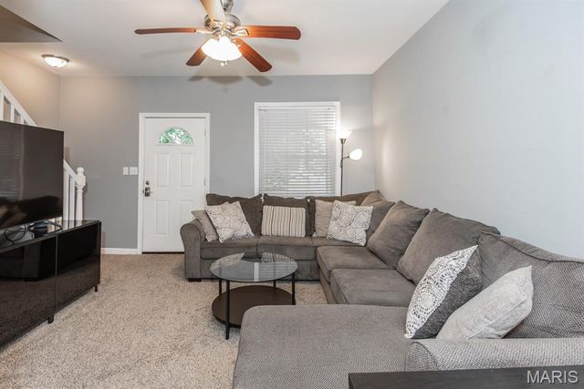 5387 Reber Place, St Louis, MO 63139