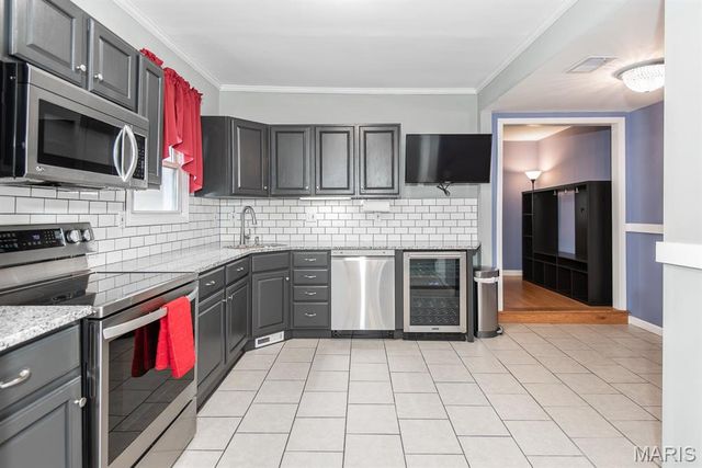 5387 Reber Place, St Louis, MO 63139