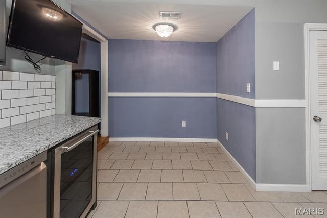 5387 Reber Place, St Louis, MO 63139