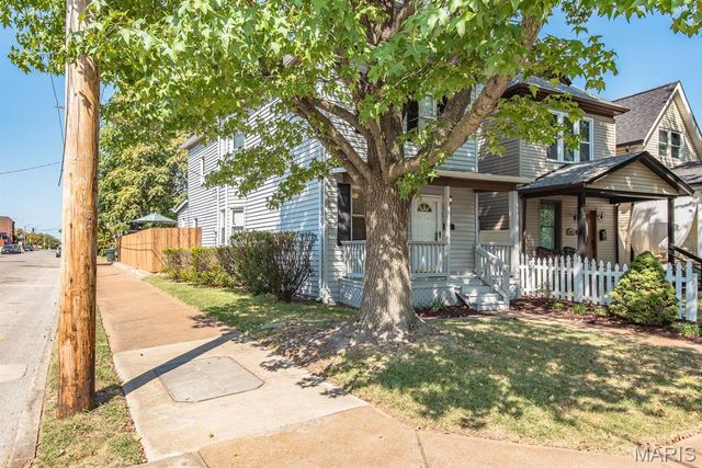 5387 Reber Place, St Louis, MO 63139