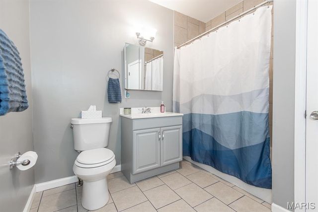 5387 Reber Place, St Louis, MO 63139