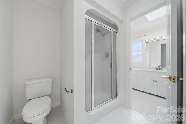 308 41st Avenue Place NW, Hickory, NC 28601