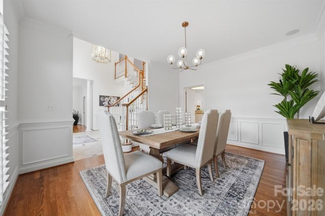 308 41st Avenue Place NW, Hickory, NC 28601