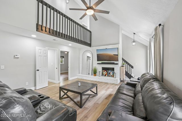 4229 HUNTINGTON FOREST Boulevard, Jacksonville, FL 32257