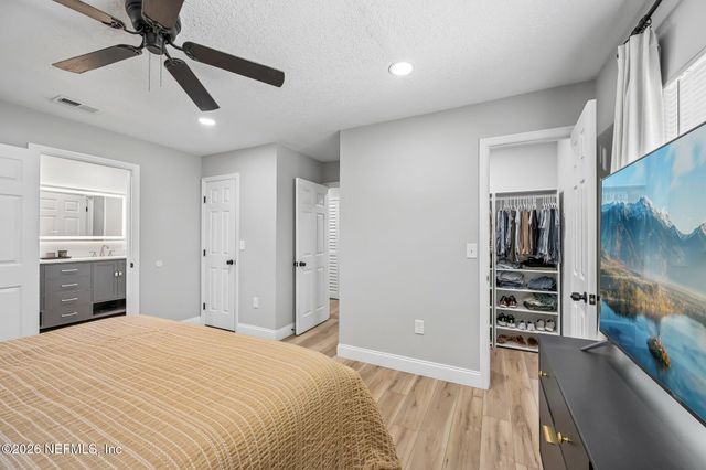 4229 HUNTINGTON FOREST Boulevard, Jacksonville, FL 32257
