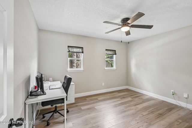 4229 HUNTINGTON FOREST Boulevard, Jacksonville, FL 32257