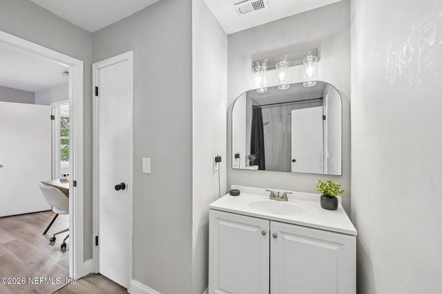 4229 HUNTINGTON FOREST Boulevard, Jacksonville, FL 32257