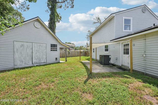 4229 HUNTINGTON FOREST Boulevard, Jacksonville, FL 32257