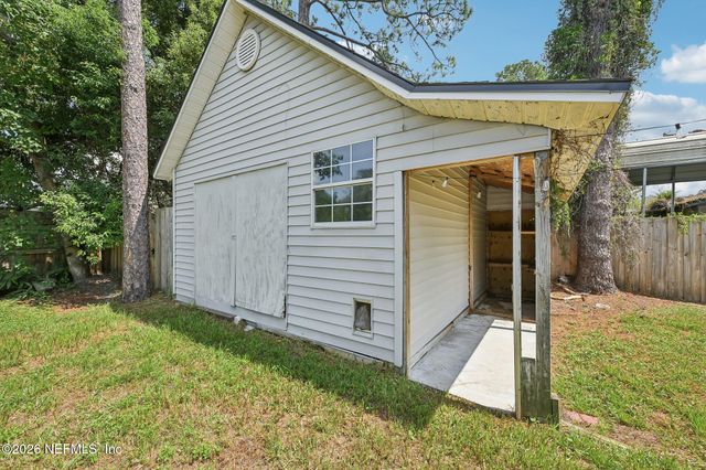 4229 HUNTINGTON FOREST Boulevard, Jacksonville, FL 32257