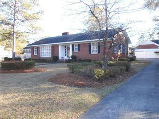 601 W 26th Street, Lumberton, NC 28358