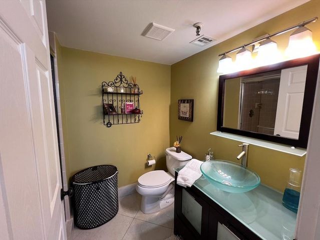 4550 NW 18th Avenue 506, Deerfield Beach, FL 33064