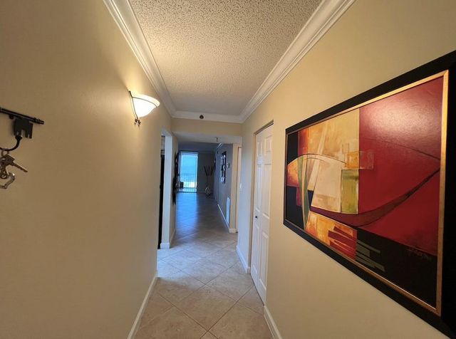 4550 NW 18th Avenue 506, Deerfield Beach, FL 33064