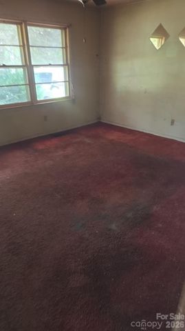 667 Kilborne Drive, Gastonia, NC 28052