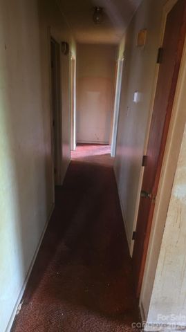 667 Kilborne Drive, Gastonia, NC 28052