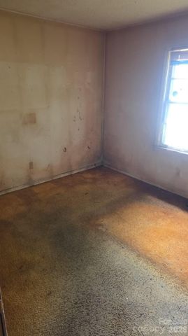 667 Kilborne Drive, Gastonia, NC 28052