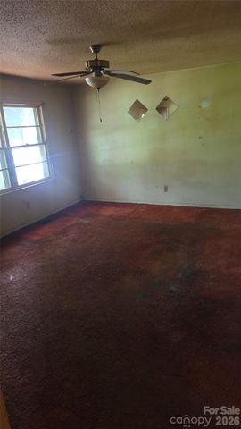 667 Kilborne Drive, Gastonia, NC 28052