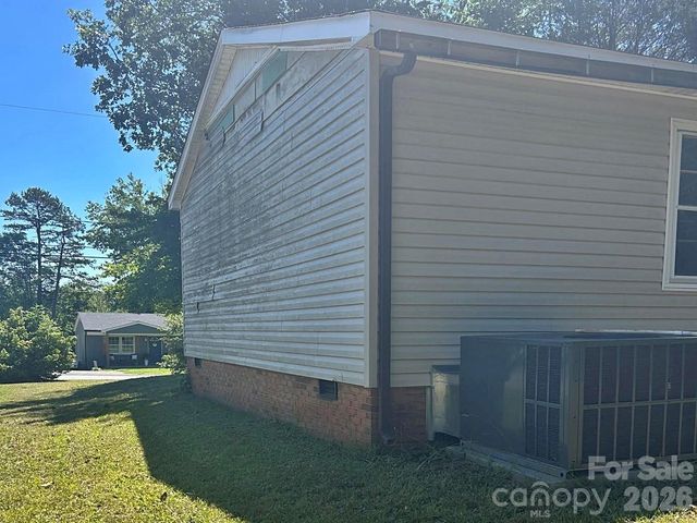 667 Kilborne Drive, Gastonia, NC 28052