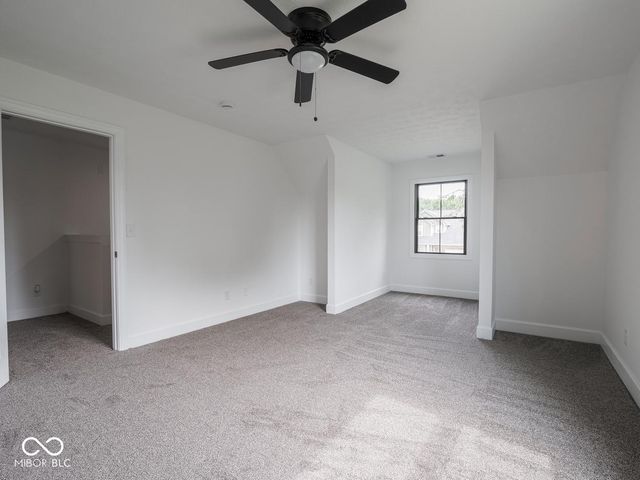 62 Eastview Drive, Bargersville, IN 46106