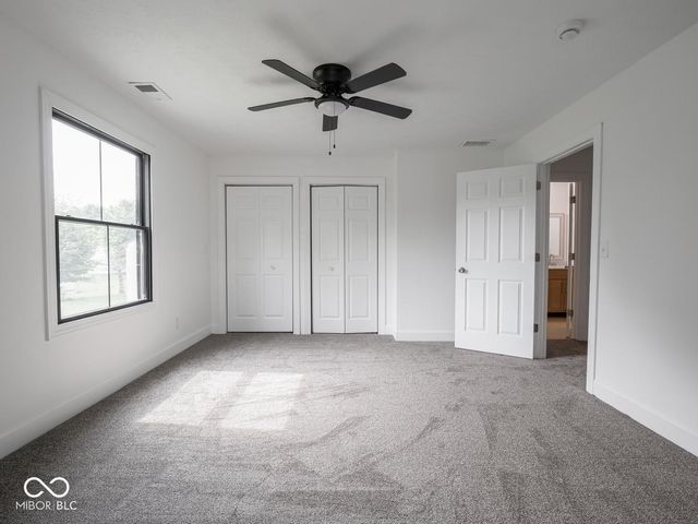 62 Eastview Drive, Bargersville, IN 46106