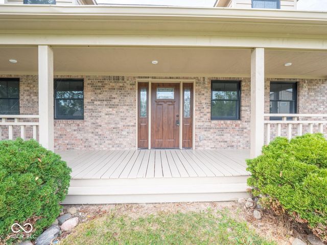 62 Eastview Drive, Bargersville, IN 46106