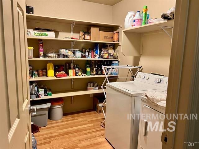 6498 S Lighthouse Pl, Boise, ID 83709