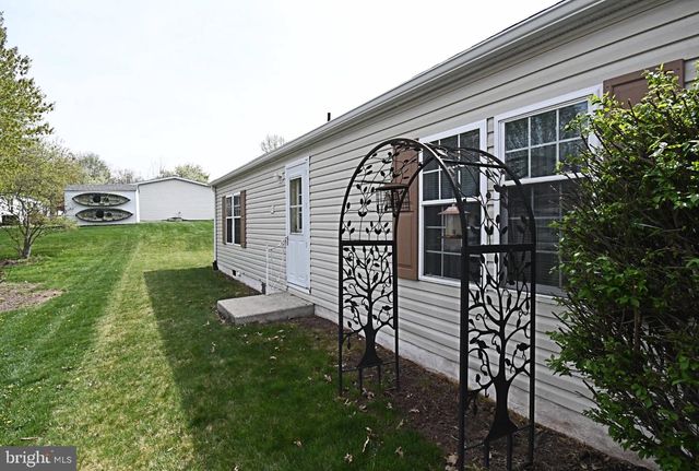 29 WILLIAMS WAY, Sellersville, PA 18960