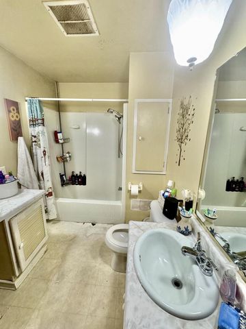 327 W Florence STREET, Cambria, WI 53923
