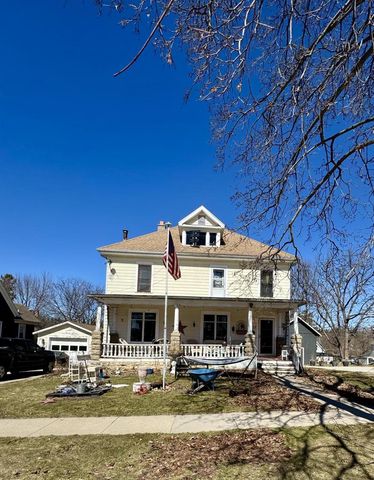 327 W Florence STREET, Cambria, WI 53923