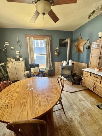 327 W Florence STREET, Cambria, WI 53923