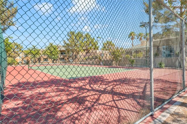 8070 RUSSEL Road 1054, Las Vegas, NV 89113