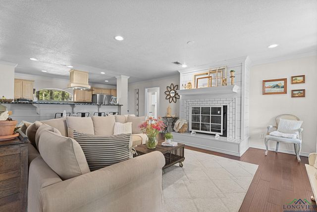 16691 S Lakeview Dr., Troup, TX 75789