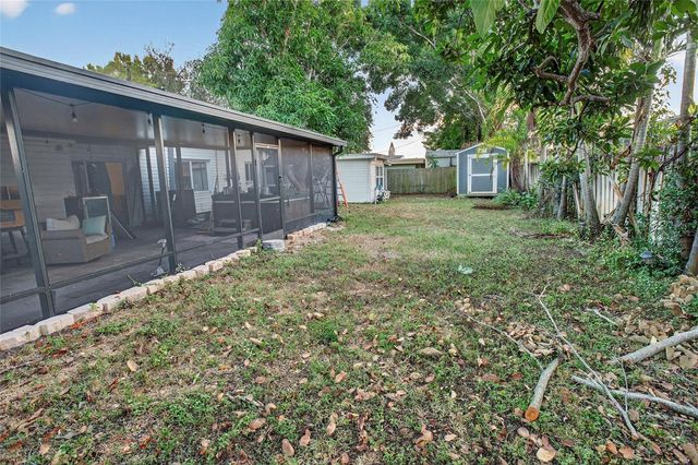 7800 11TH STREET N, St Petersburg, FL 33702