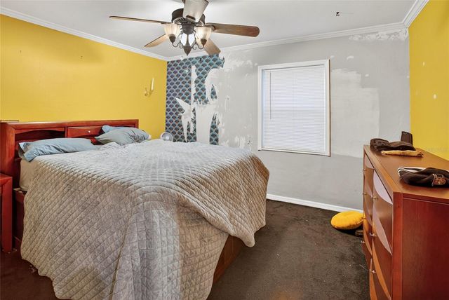 7800 11TH STREET N, St Petersburg, FL 33702