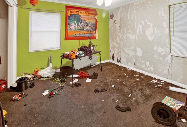 7800 11TH STREET N, St Petersburg, FL 33702