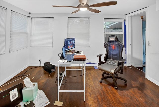 7800 11TH STREET N, St Petersburg, FL 33702