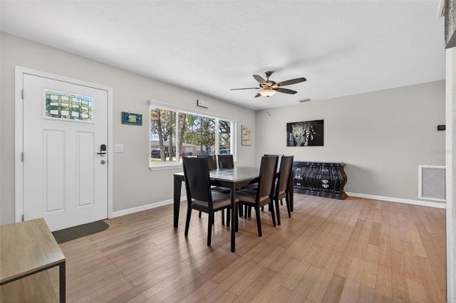 6548 19TH STREET N, St Petersburg, FL 33702