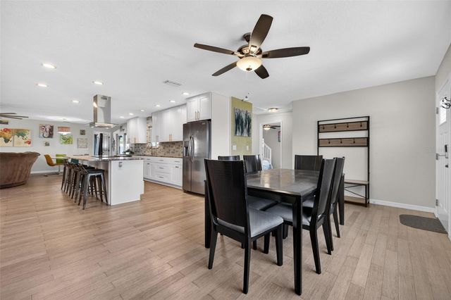 6548 19TH STREET N, St Petersburg, FL 33702