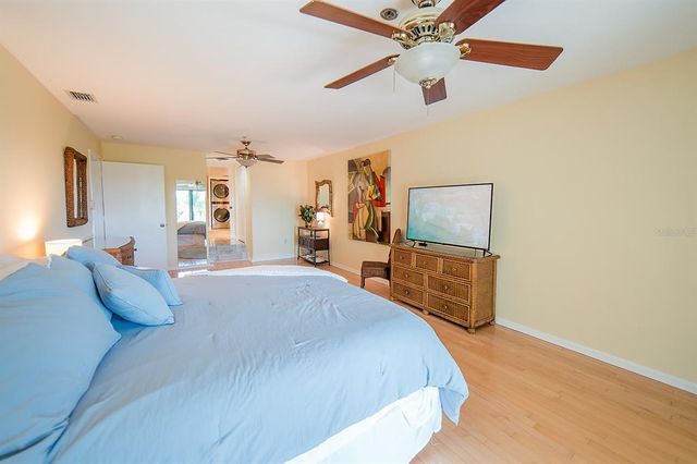 7303 JESSIE HARBOR DRIVE 7303, Osprey, FL 34229