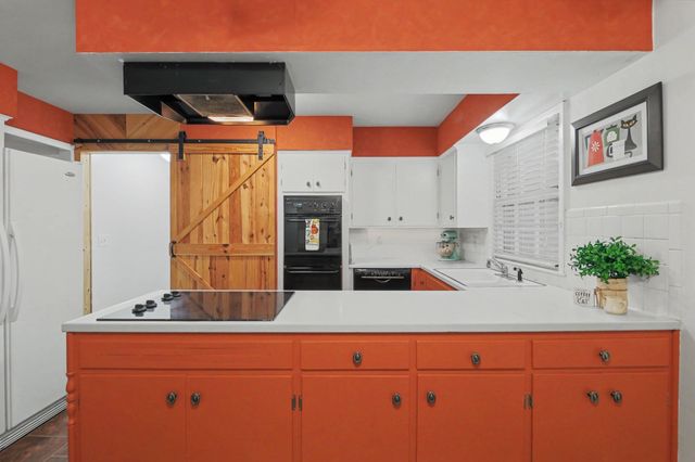 6409 E Elm St, Wichita, KS 67206