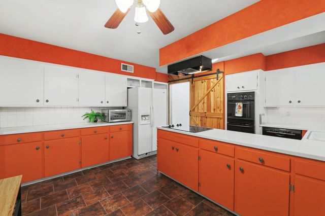 6409 E Elm St, Wichita, KS 67206