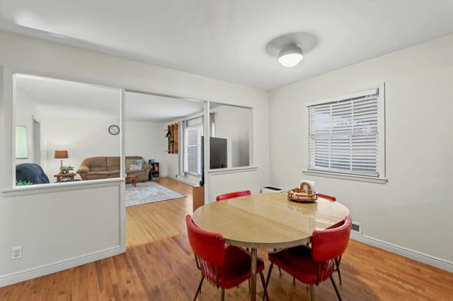 6409 E Elm St, Wichita, KS 67206