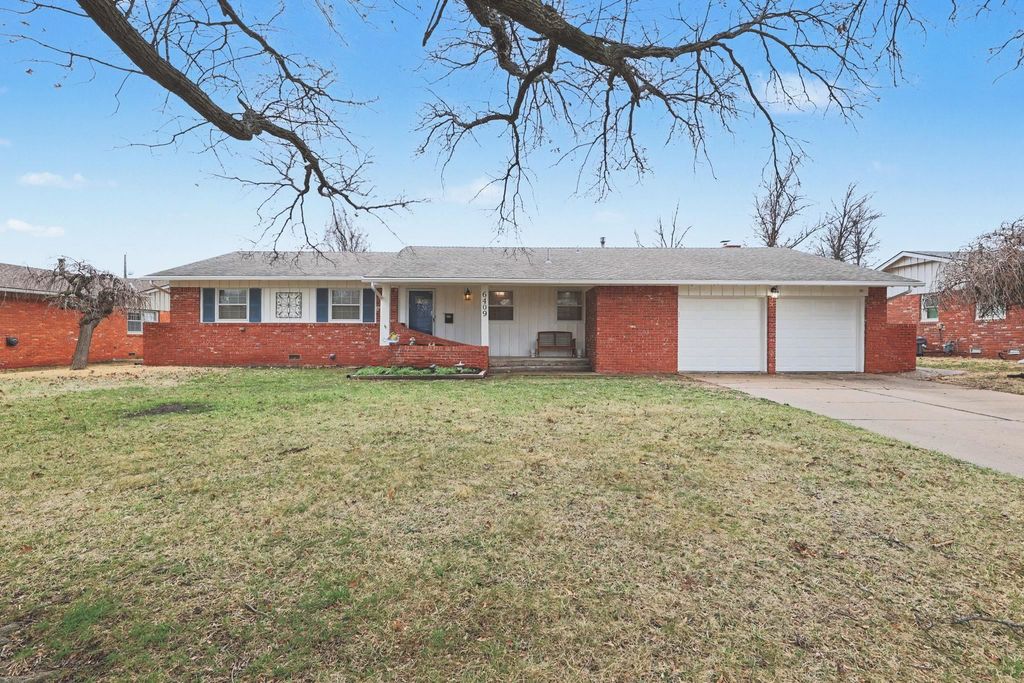 6409 E Elm St, Wichita, KS 67206