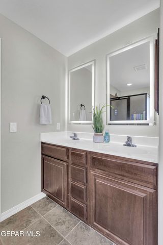 11512 ROBERT LENNOX Drive, El Paso, TX 79934