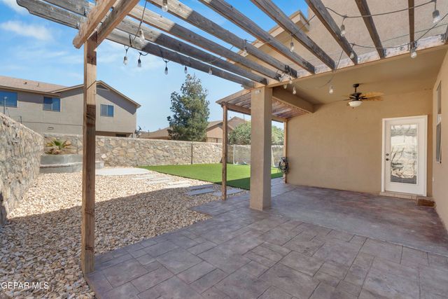 11512 ROBERT LENNOX Drive, El Paso, TX 79934