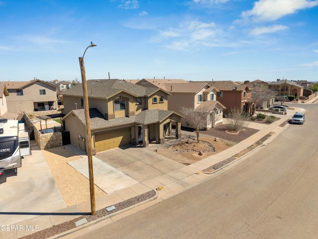 11512 ROBERT LENNOX Drive, El Paso, TX 79934